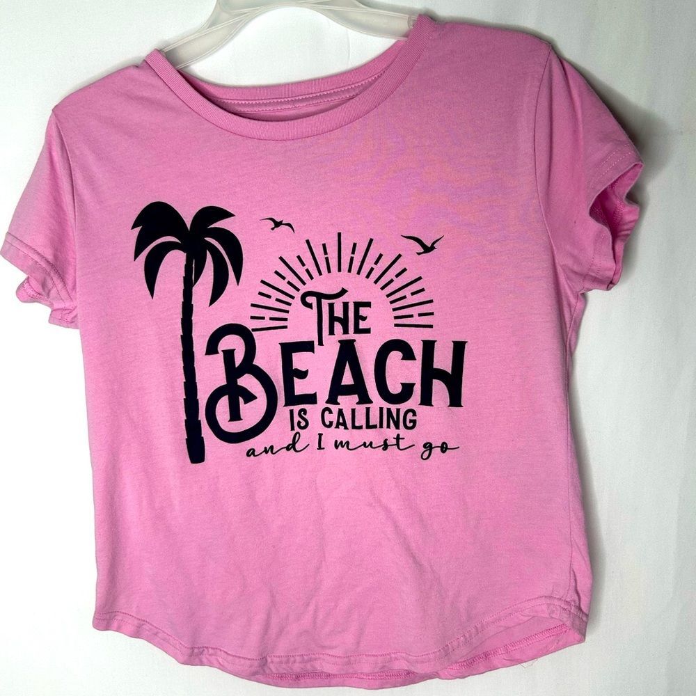 Ana Cabana California Women’s Graphic T-Shirt.The Beach is Calling I Must Go. M